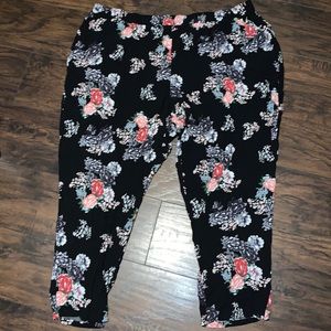 NWT! Ellos Flower Pants